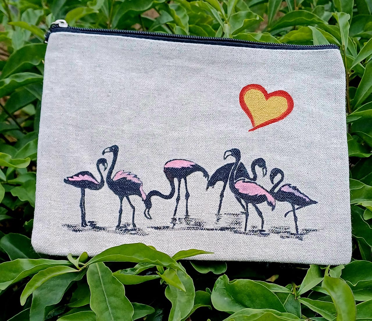 Flamingo Circle — W004